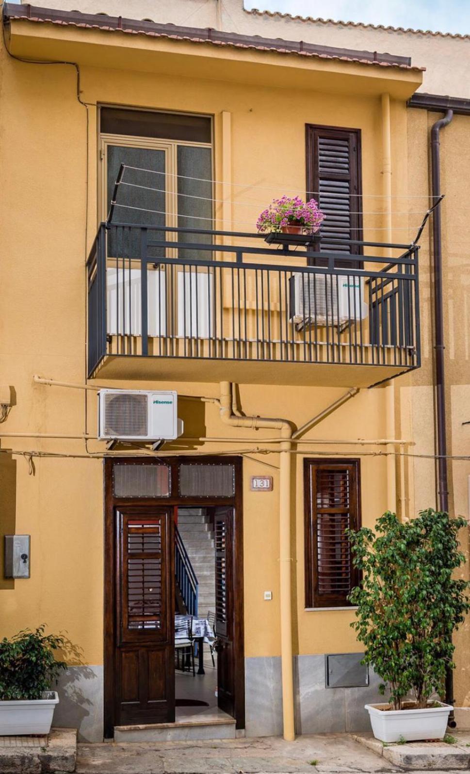 Residence Vivaldi Castellammare del Golfo Exterior photo